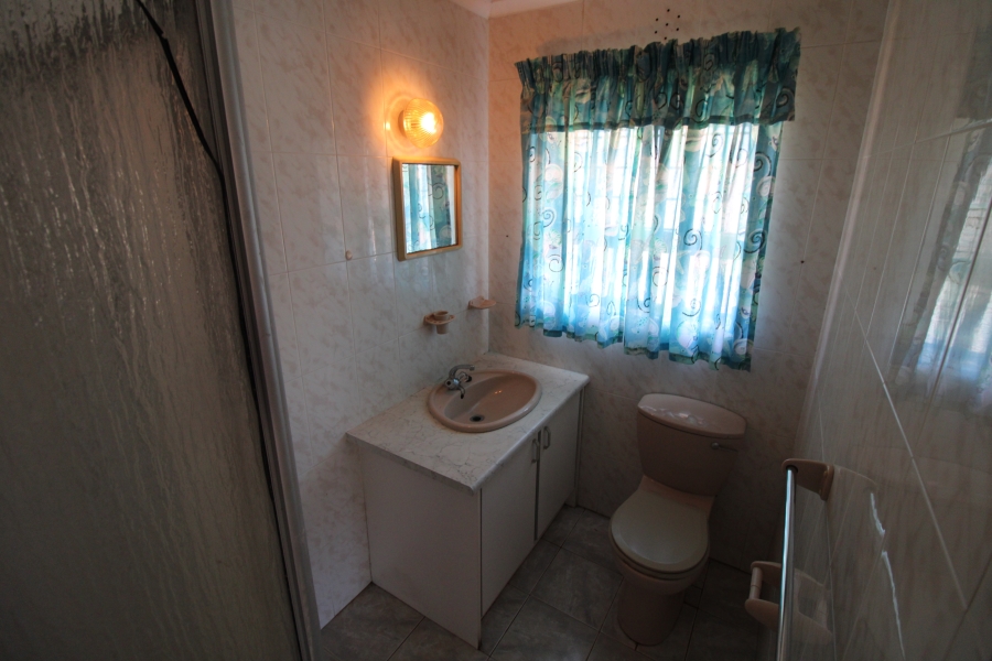 4 Bedroom Property for Sale in Denneoord Western Cape